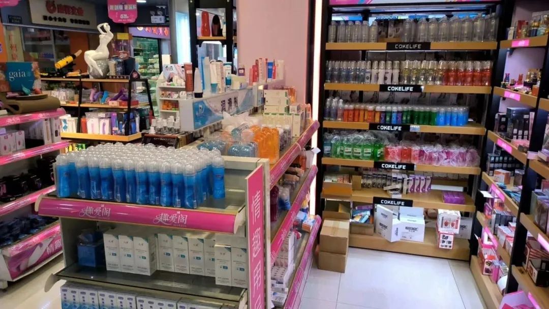 店內2.jpg